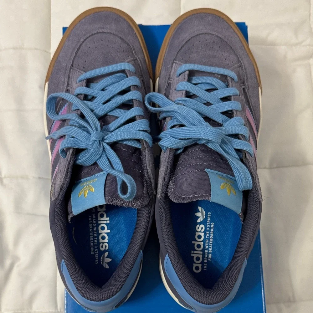 Adidas Samba OG Nora - Picture 1 of 5